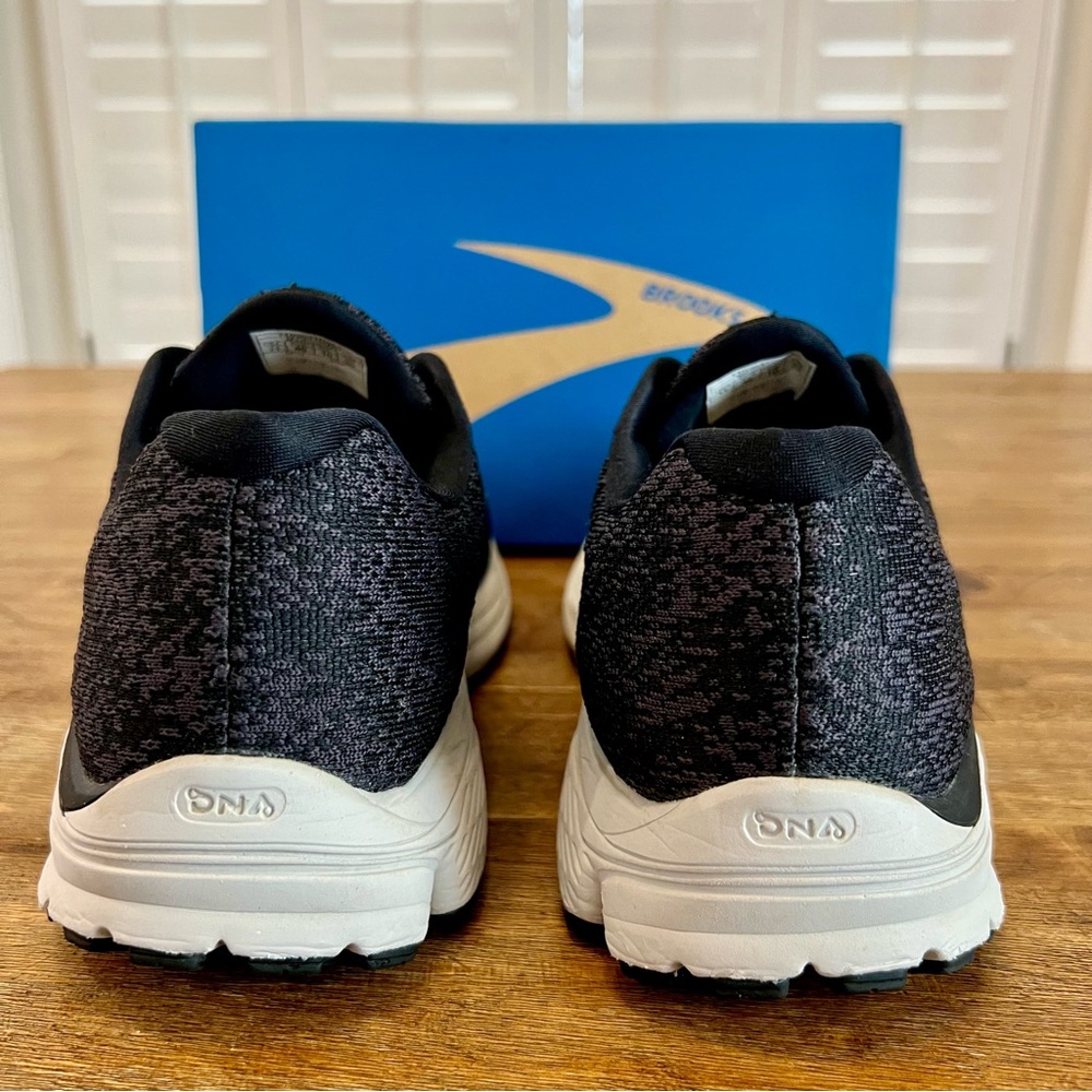 Brooks Anthem 2 - Men's Size 11 - Picture 6 of 9